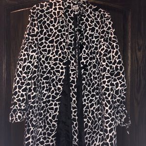 Women’s giraffe print jacket